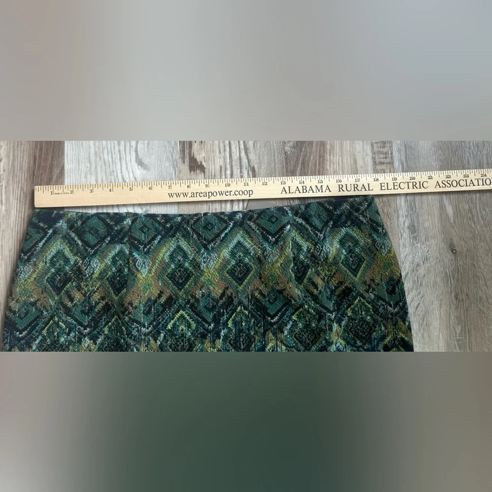 J. Jill NWT Pull On Knit Geometric Blue Green Pencil Skirt Stretchy Lined Sz L